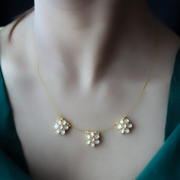 Antique invisible short necklace IN10013