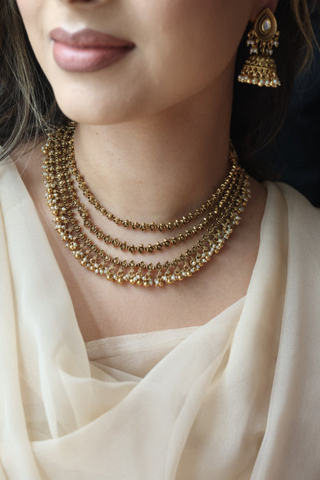 Antique gold layer short necklace and earrings G9367