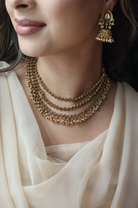 Antique gold layer short necklace and earrings G9367