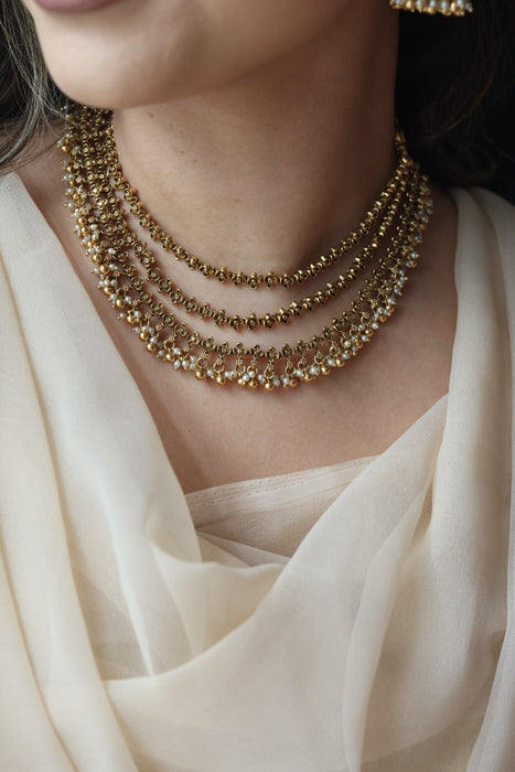 Antique gold layer short necklace and earrings G9367