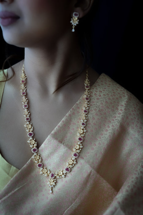 Heritage gold plated long necklace HL889