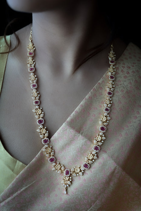 Heritage gold plated long necklace HL889