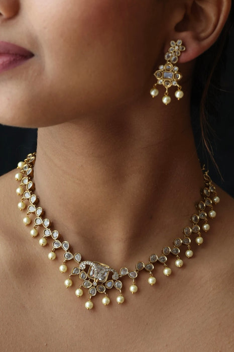 Antique white stone short necklace and earrings SS10877