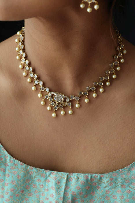 Antique white stone short necklace and earrings SS10877