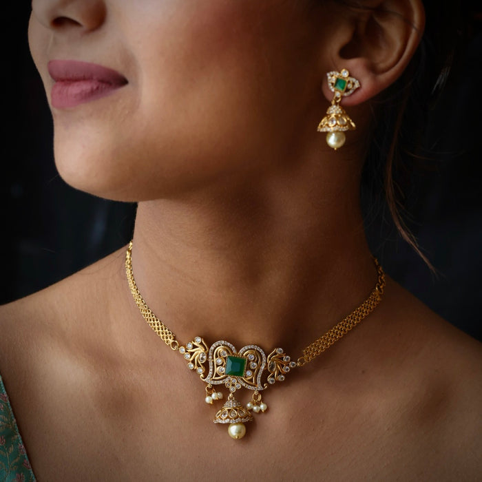 Antique green choker necklace with earrings CCB13112