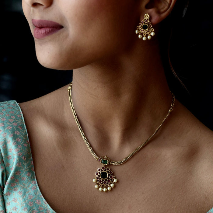 Antique ruby stone short necklace and earrings SS10876