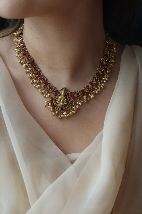 Antique gold temple design necklace and earrings SS115623