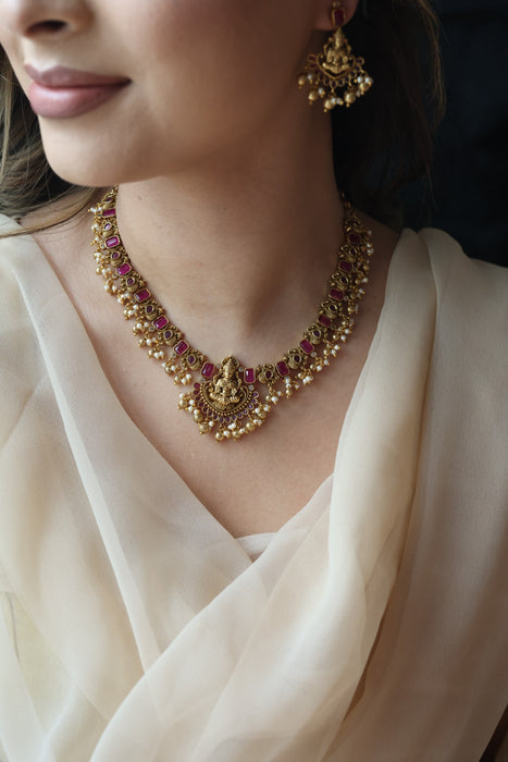 Antique gold temple design necklace and earrings SS115623