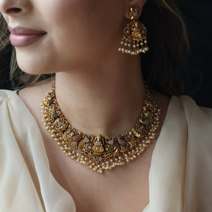 Antique gold temple desing short necklace and earrings SS11982