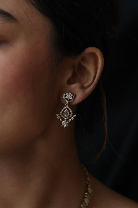 Antique white stone short necklace with earrings TTS423