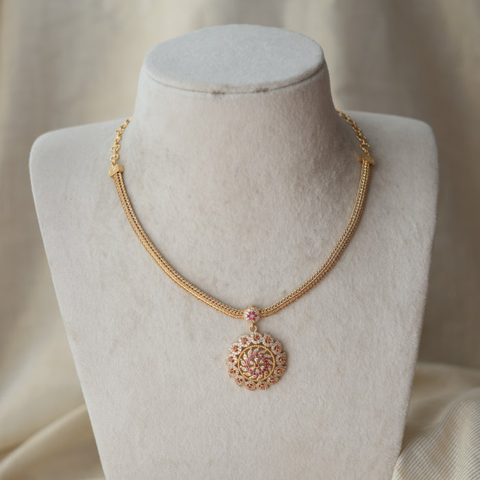 Heritage gold plated short necklace H2799