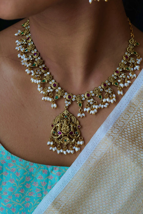 Antique stone and pearl short necklace with earrings S1B2991