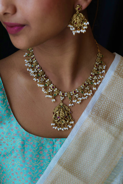 Antique stone and pearl short necklace with earrings S1B2991