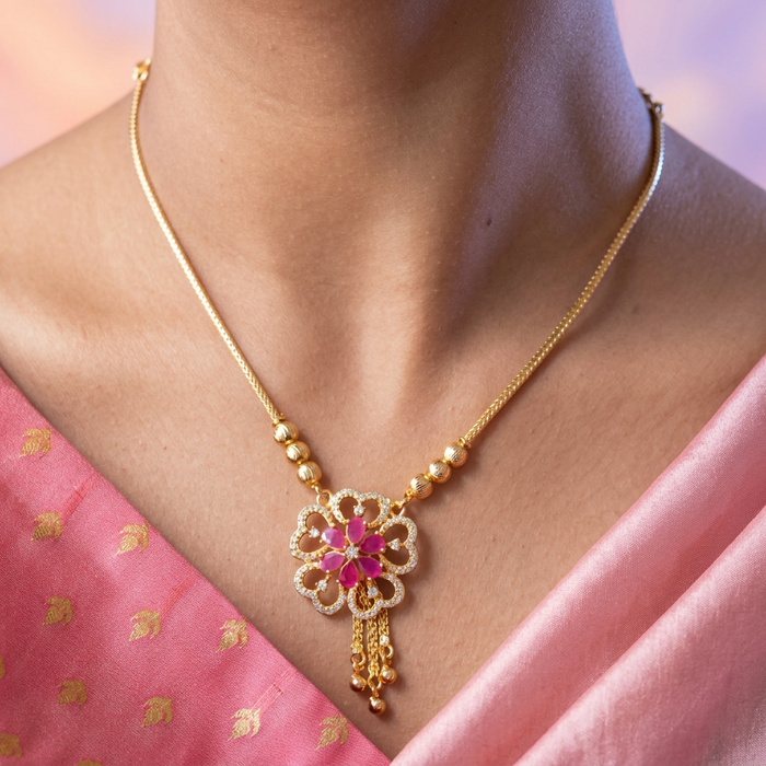 Heritage gold plated short necklace H0234
