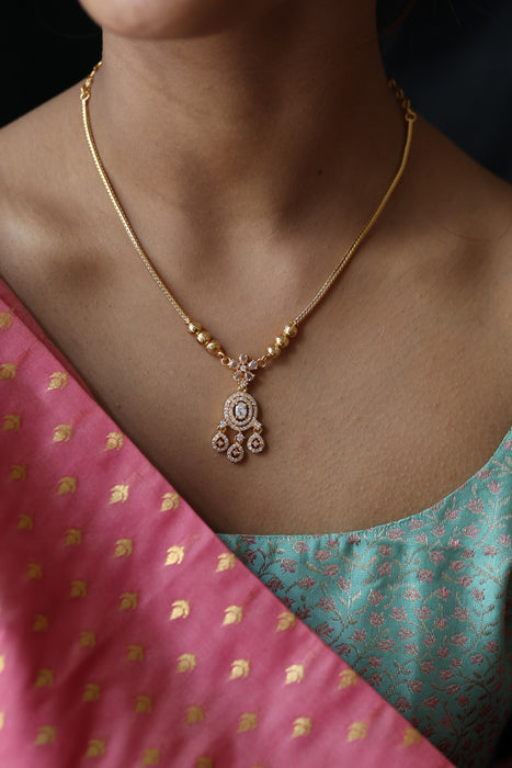 Heritage gold plated short necklace H022789