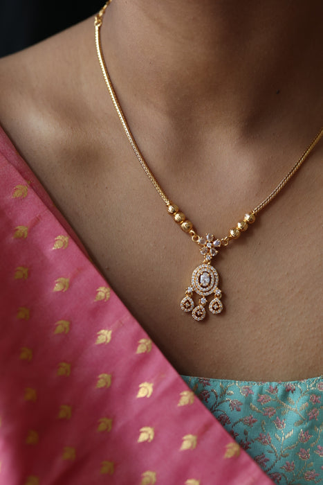 Heritage gold plated short necklace H022789