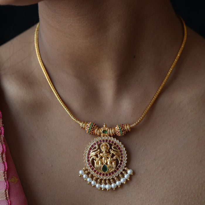 Heritage gold plated short necklace H0247