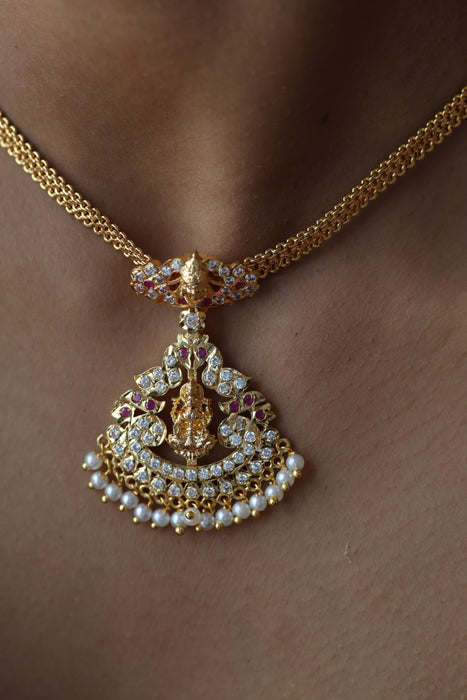 Heritage gold plated short necklace H0250