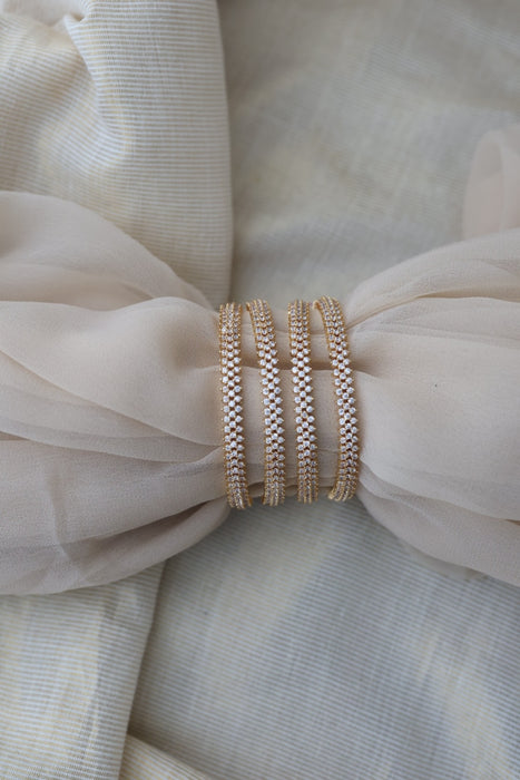 Heritage gold plated white stone bangle HB6527