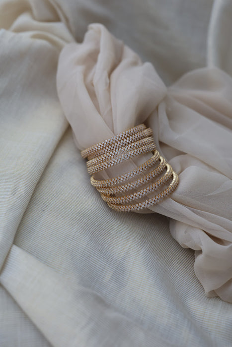 Heritage gold plated white stone bangle HB6527