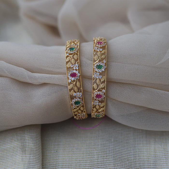 Heritage gold plated ruby white stone bangle HB6521