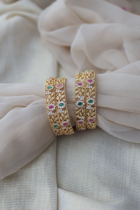 Heritage gold plated ruby white stone bangle HB6521