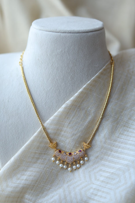 Heritage gold plated short necklace with earrings H0876