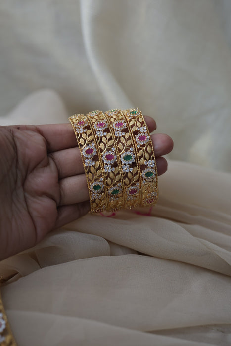 Heritage gold plated ruby white stone bangle HB6521