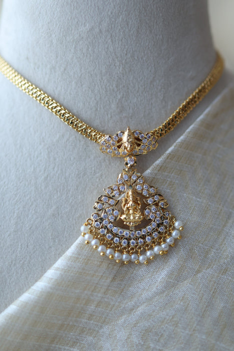 Heritage gold plated short necklace H0246