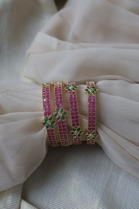 Heritage gold plated white stone bangle HB6531