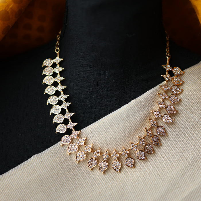 Heritage gold plated mango short necklace H642