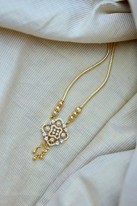 Heritage gold plated short necklace H0232