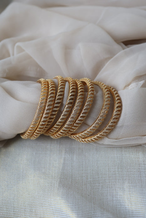 Heritage gold plated white stone bangle HB6963