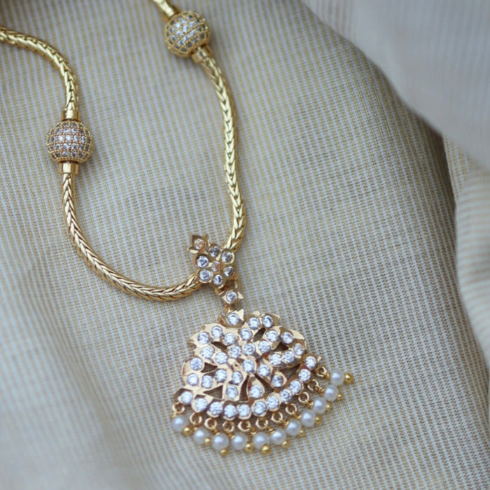 Heritage gold plated short necklace H0230