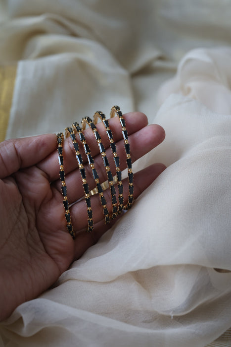 Heritage gold plated white stone bangle HB6531