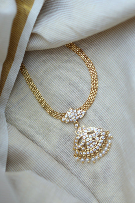 Heritage gold plated short necklace H0249