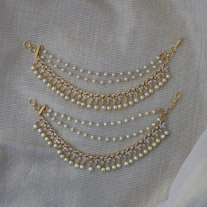 Heritage 3 layer white stone and pearl mattal ear accessories HM267