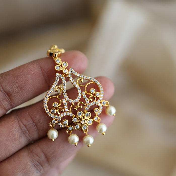 Heritage gold plated white stone tikka TH6567