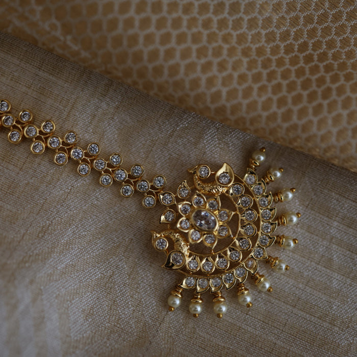 Heritage gold plated white stone tikka TH1017