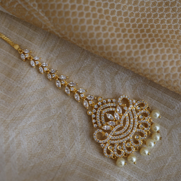 Heritage gold plated white stone tikka TH685