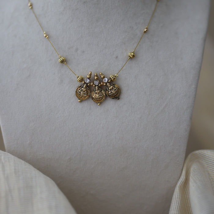 Antique invisible coin design pendant necklace IN122