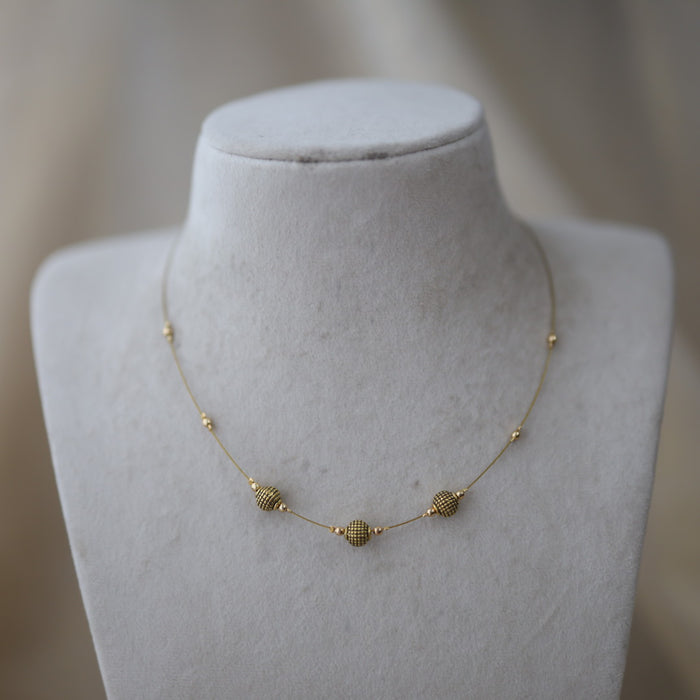 Antique invisible pendant necklace IN456
