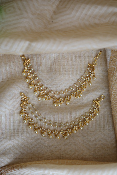 Heritage gold plated white stone mattal ear accessoris HM44