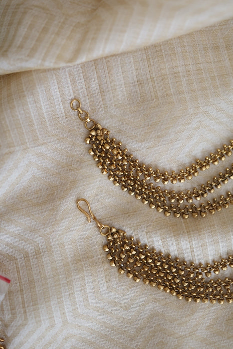 Antique mattal / ear accessories AM480