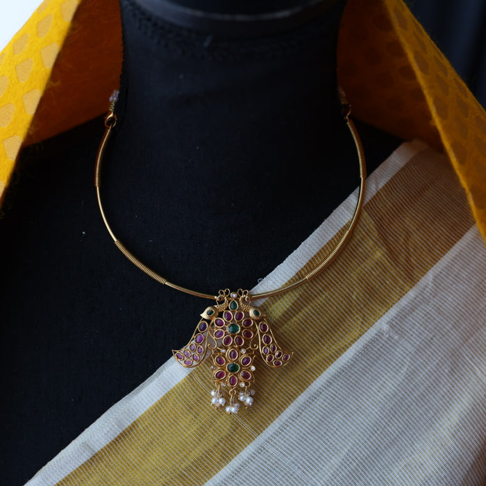 Antique short necklace with earrings C567