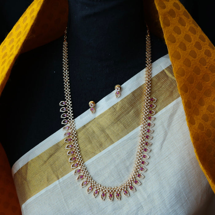 Heritage gold plated mango long necklace with earrings HL580