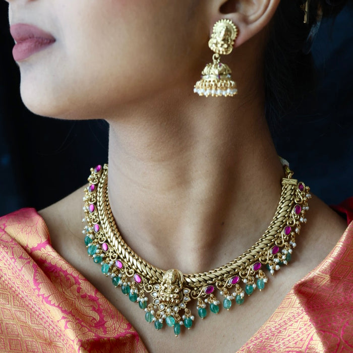Antique green bead temple design short necklace with earrings SS115678