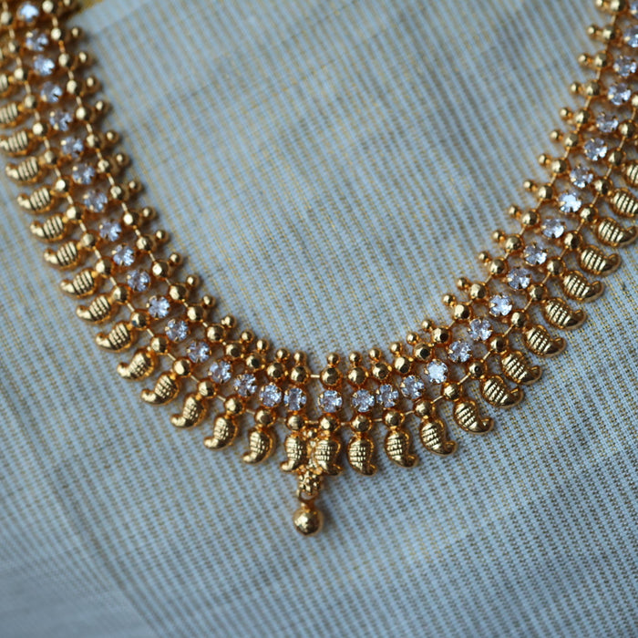 Heritage gold plated white stone long necklace with HL561
