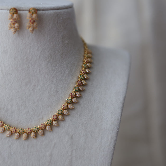 Heritage gold plated ruby white stone mango design short necklace with earring H1149