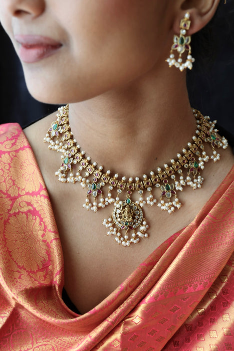 Antique pearl short necklace and earrings SS110799